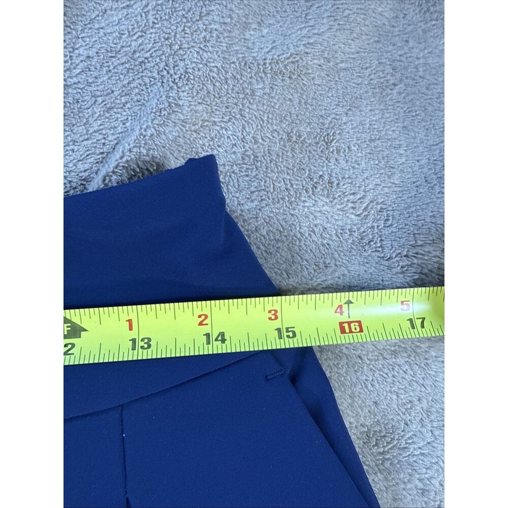 Greyson Lyra Golf Short Women’s Size Small NWT - Picture 2 of 6